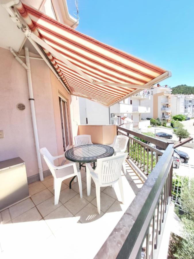 Australia Villa Makarska Bagian luar foto