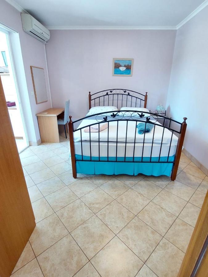 Australia Villa Makarska Bagian luar foto