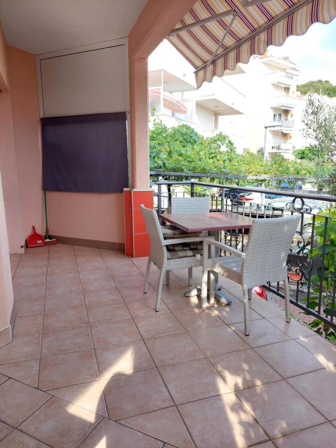 Australia Villa Makarska Bagian luar foto