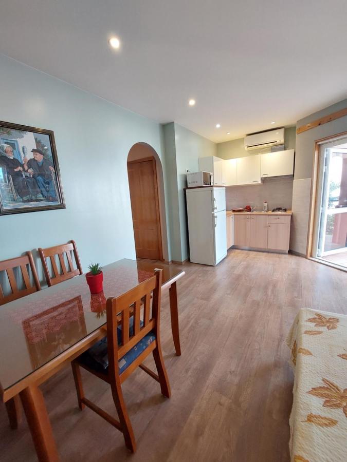 Australia Villa Makarska Bagian luar foto