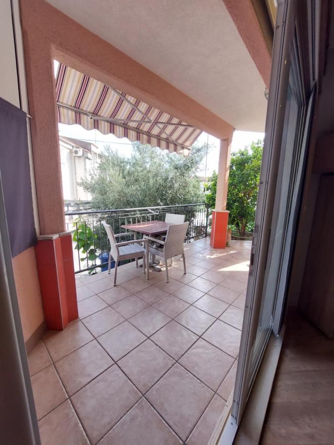 Australia Villa Makarska Bagian luar foto